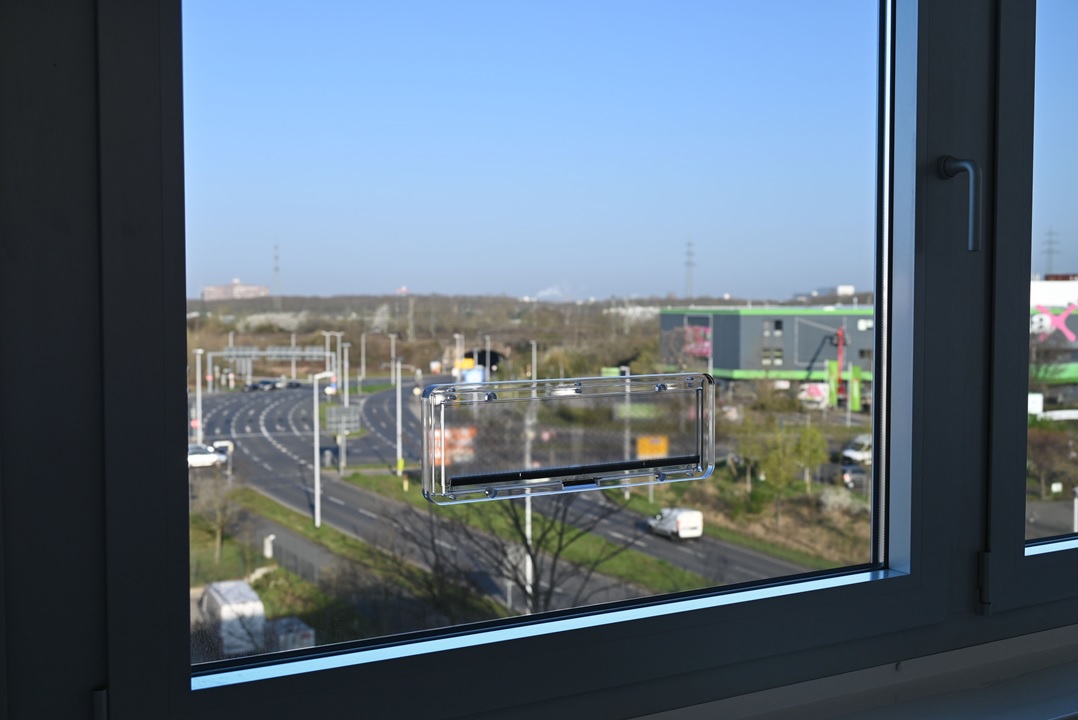 Press Release: ALCAN and AGC collaborate to develop a transparent ...